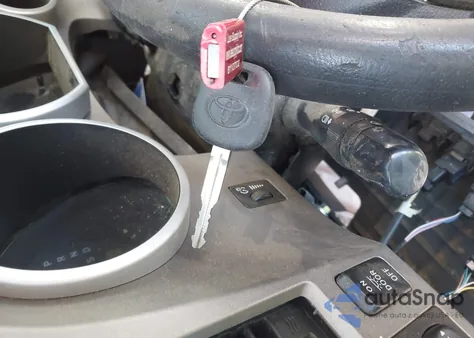 2013 Toyota Tundra Grade 5.7L V8 z USA, uszkodzony, nr VIN 5TFDW5F10DX292386